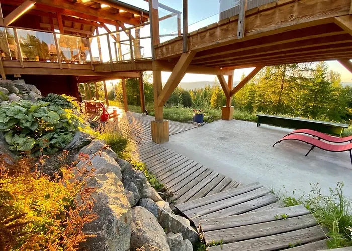Myra Canyon Lodge