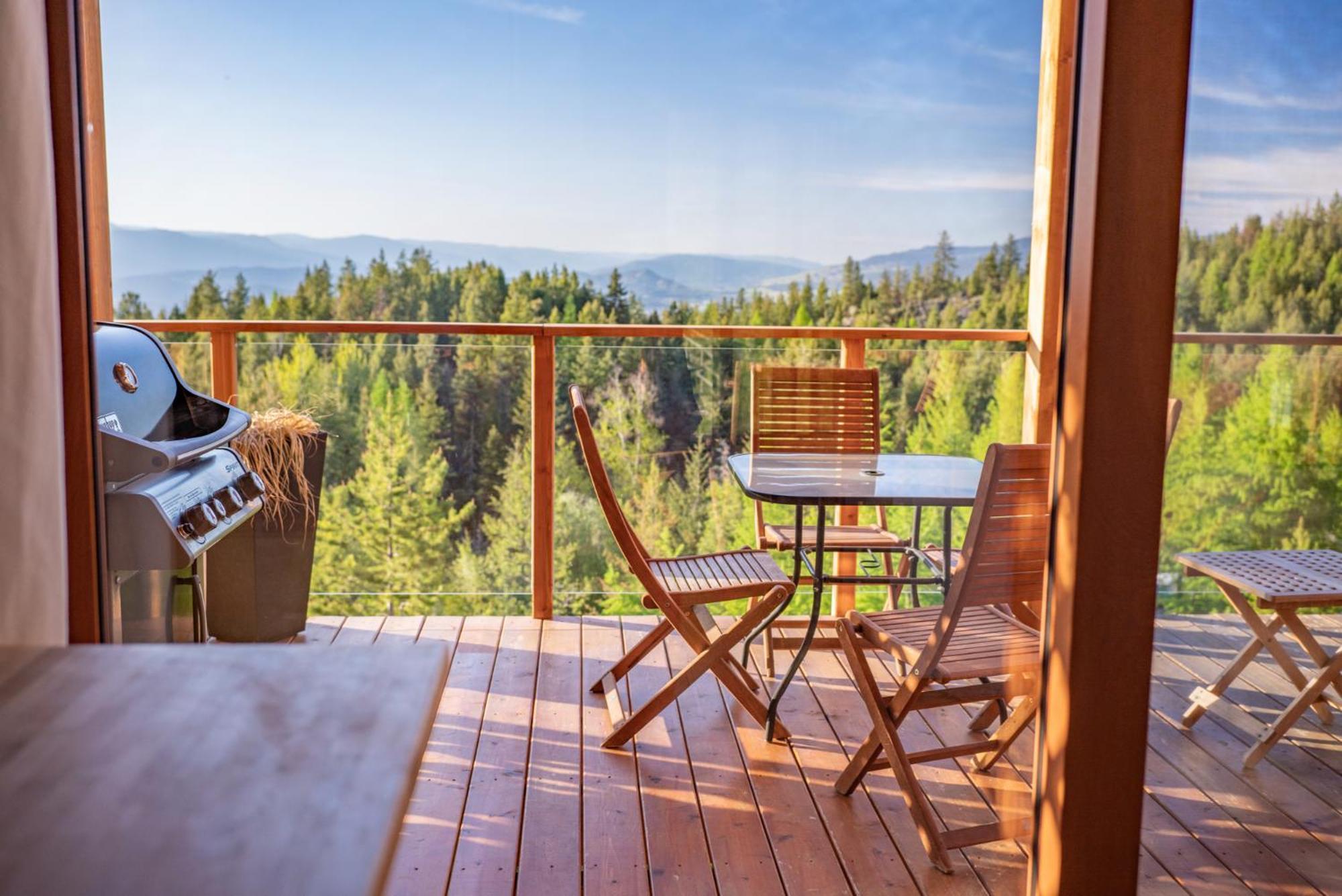 Myra Canyon Lodge *