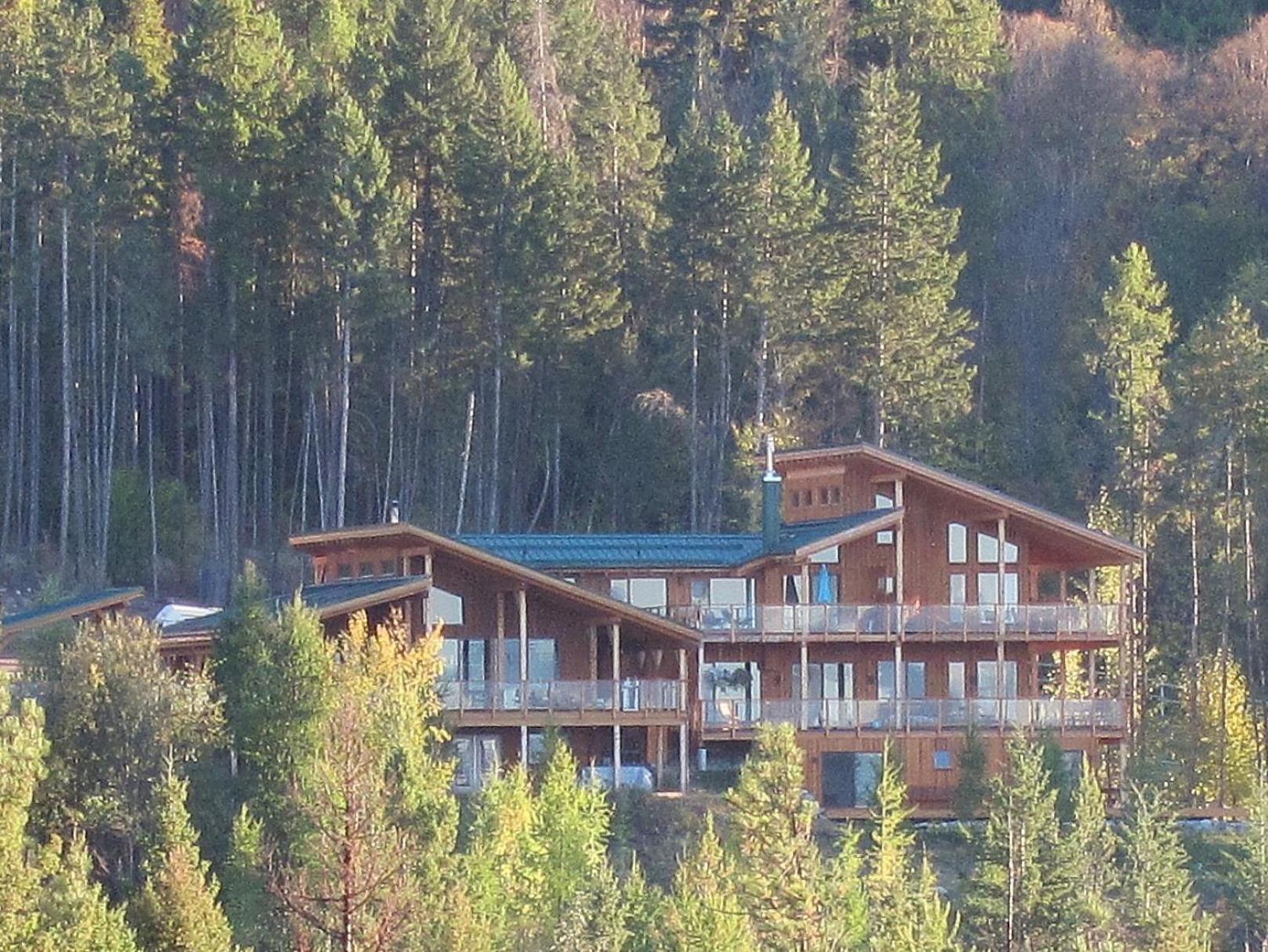 Lodge Myra Canyon Kelowna