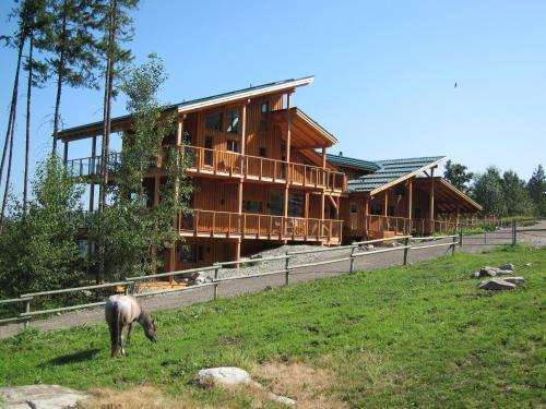 Myra Canyon Lodge
